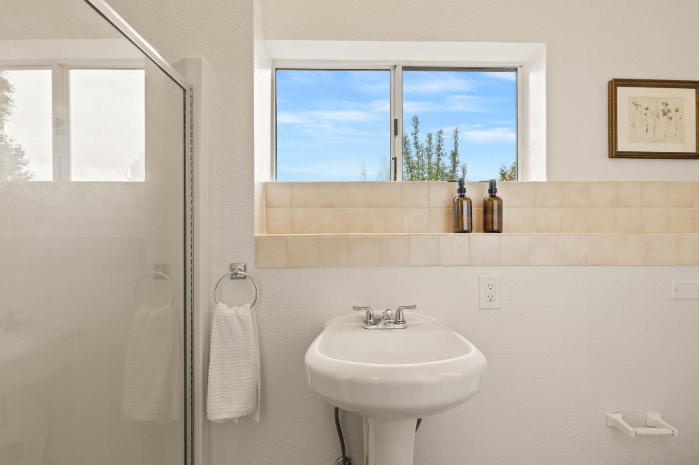 Detail Gallery Image 30 of 38 For 28 Kirkwood Way, San Carlos,  CA 94070 - 4 Beds | 3 Baths