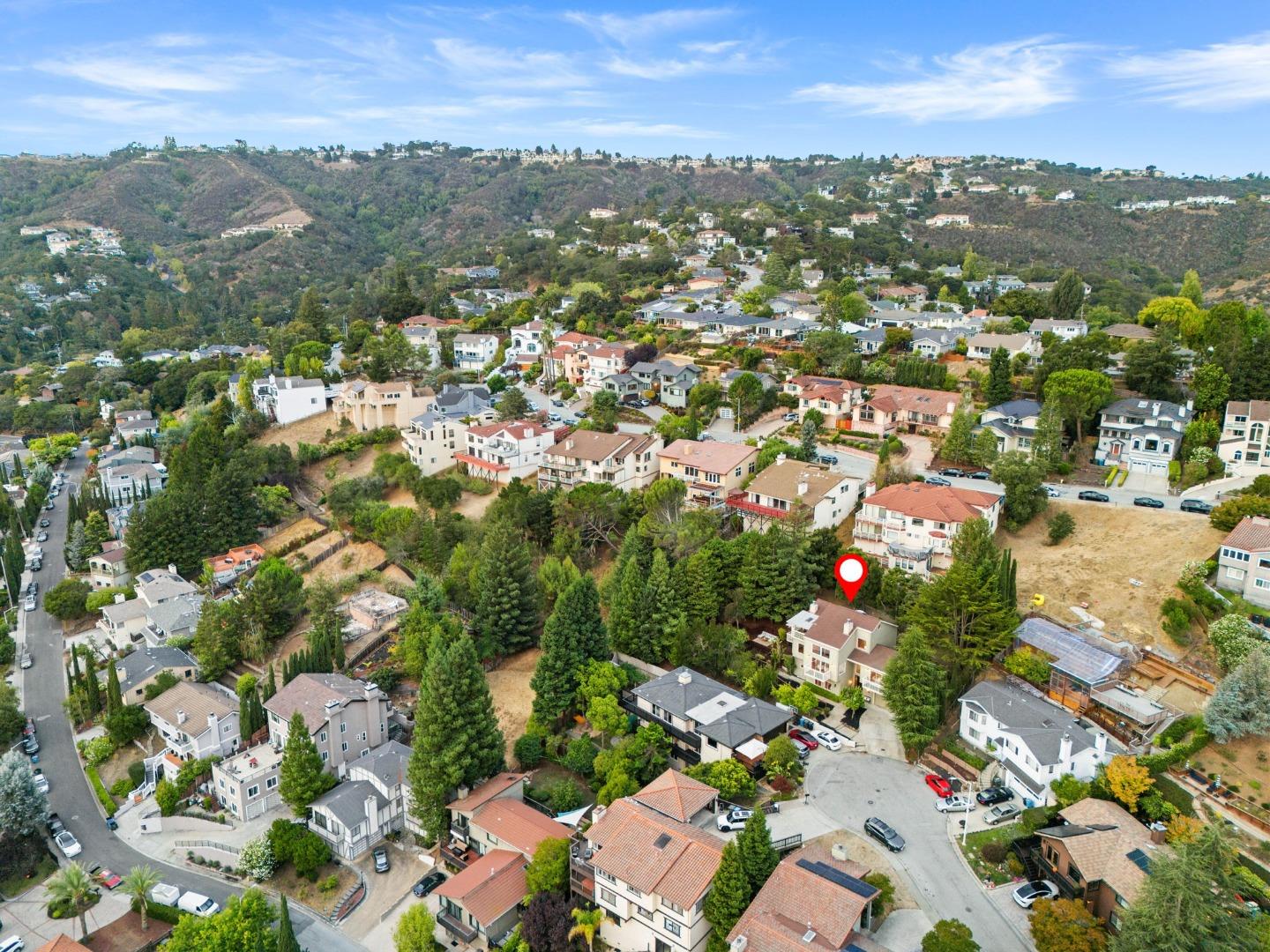 Detail Gallery Image 36 of 38 For 28 Kirkwood Way, San Carlos,  CA 94070 - 4 Beds | 3 Baths