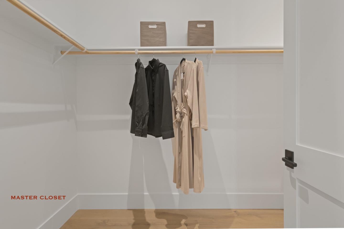 Detail Gallery Image 13 of 17 For 389 1st St #14,  Los Altos,  CA 94022 - 2 Beds | 2/1 Baths