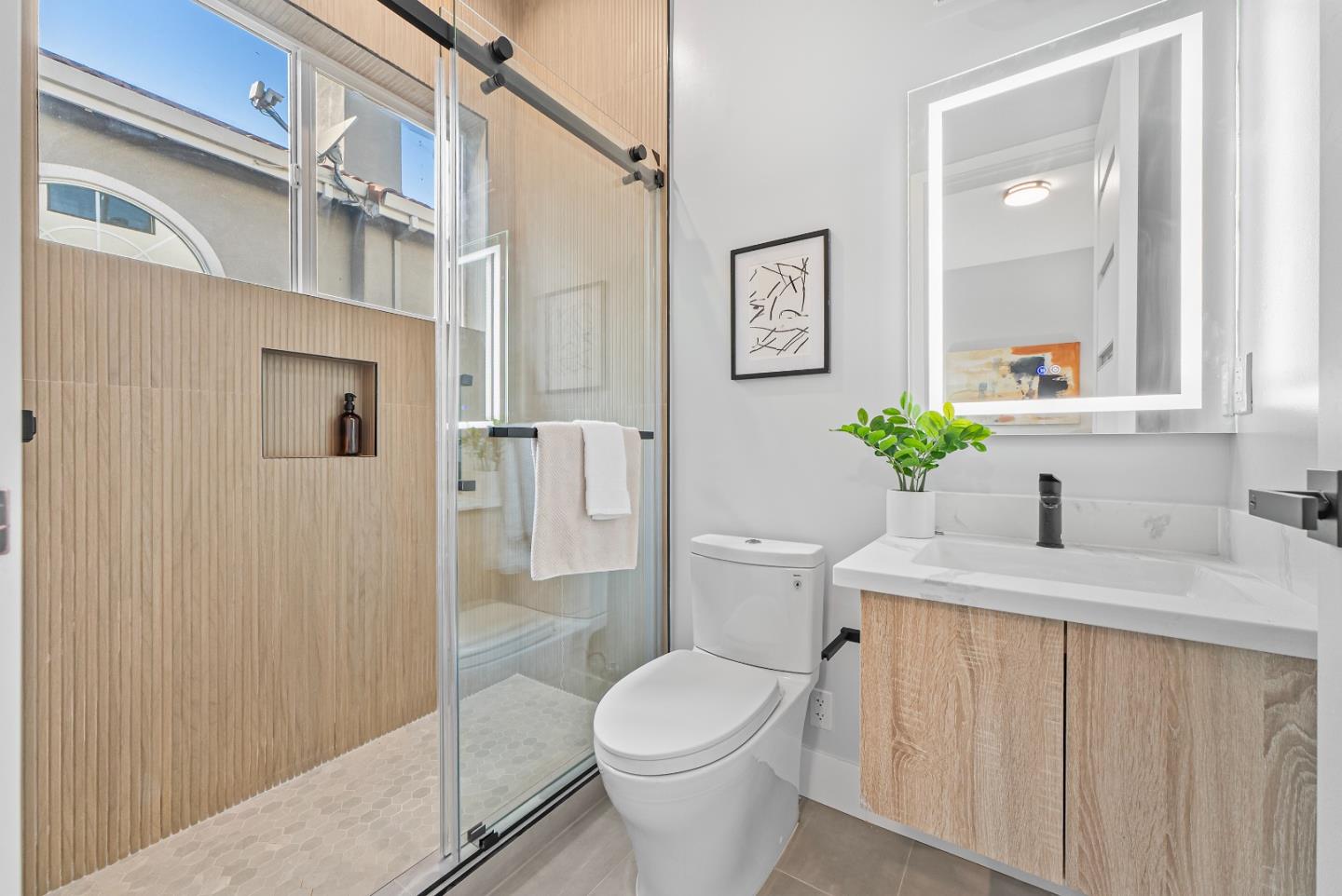 Detail Gallery Image 22 of 65 For 18630 Crabtree Ave, Cupertino,  CA 95014 - 6 Beds | 5/1 Baths