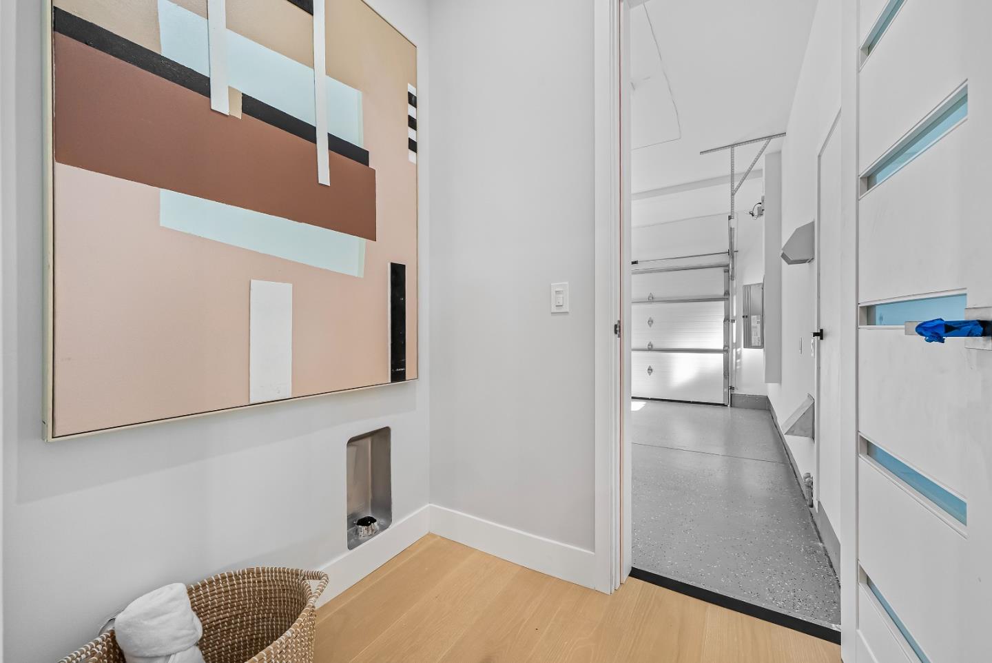 Detail Gallery Image 23 of 65 For 18630 Crabtree Ave, Cupertino,  CA 95014 - 6 Beds | 5/1 Baths