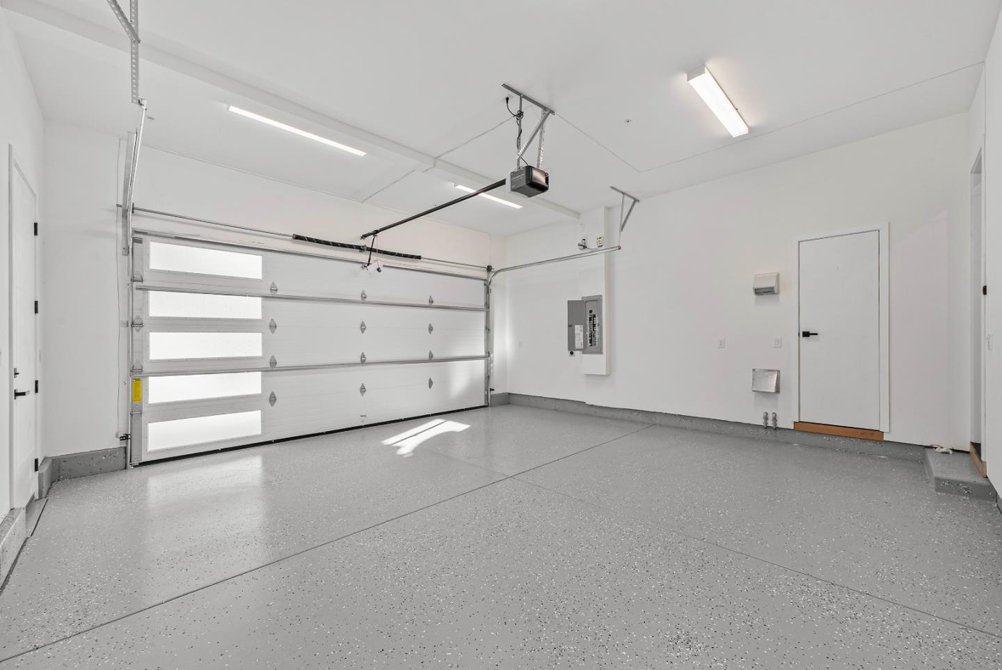 Detail Gallery Image 24 of 65 For 18630 Crabtree Ave, Cupertino,  CA 95014 - 6 Beds | 5/1 Baths