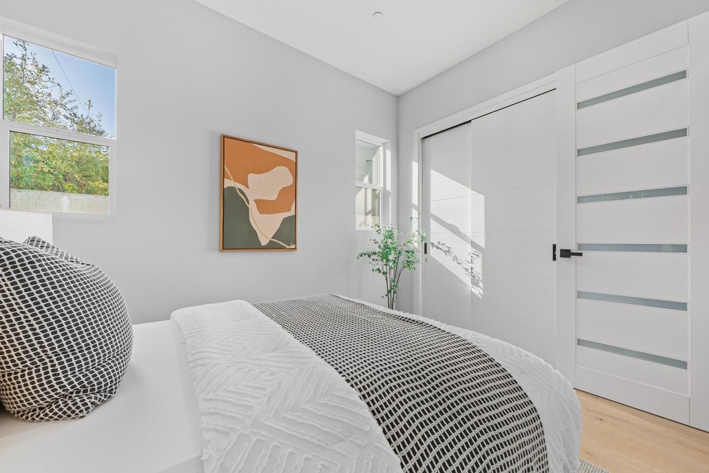 Detail Gallery Image 26 of 65 For 18630 Crabtree Ave, Cupertino,  CA 95014 - 6 Beds | 5/1 Baths