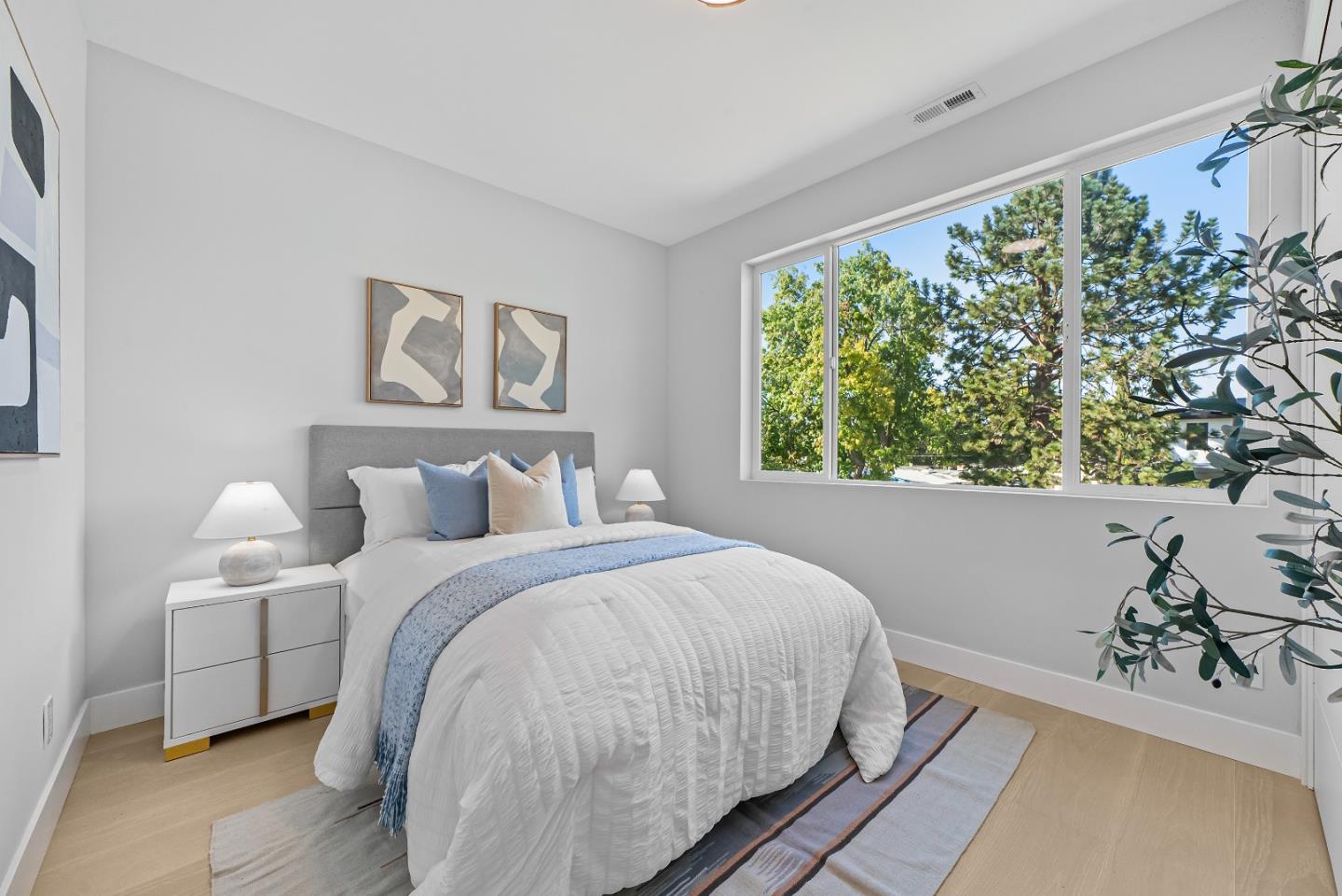 Detail Gallery Image 32 of 65 For 18630 Crabtree Ave, Cupertino,  CA 95014 - 6 Beds | 5/1 Baths