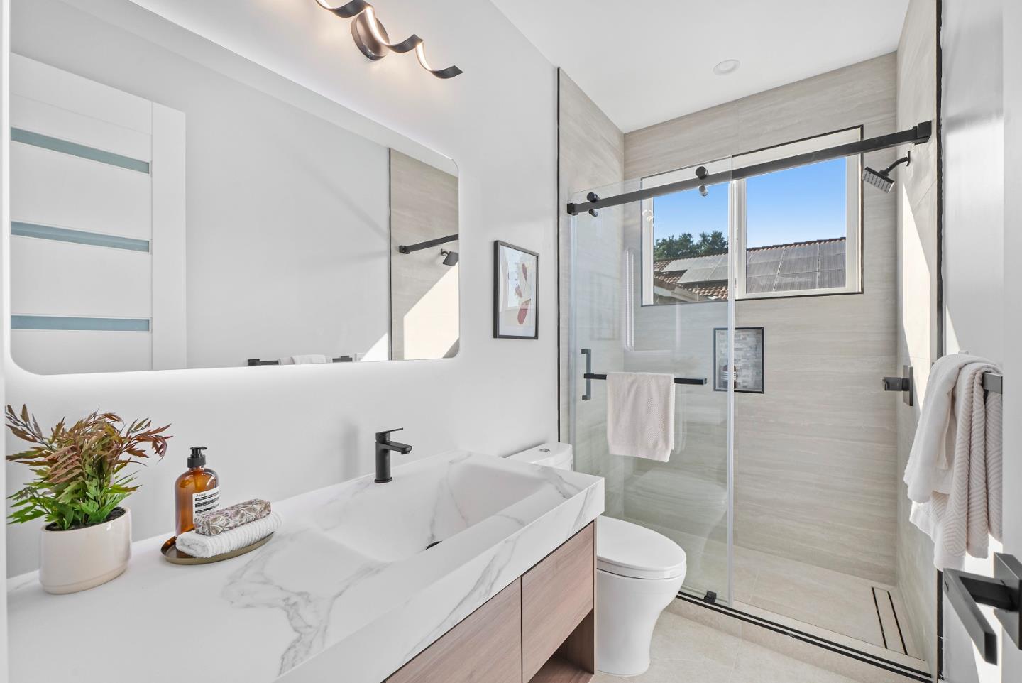 Detail Gallery Image 35 of 65 For 18630 Crabtree Ave, Cupertino,  CA 95014 - 6 Beds | 5/1 Baths