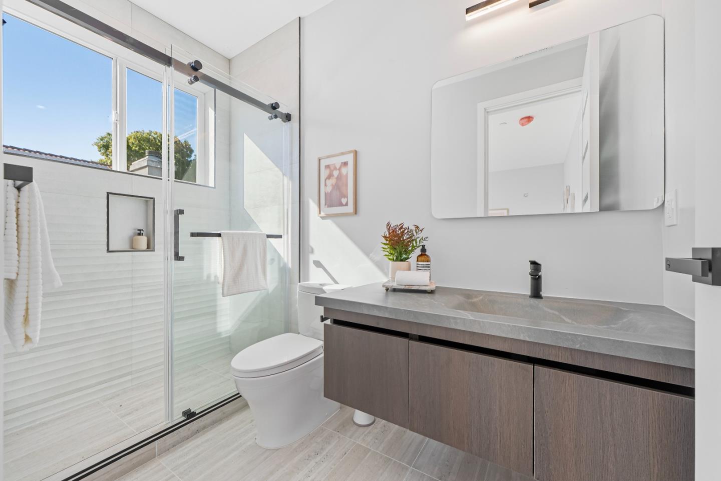 Detail Gallery Image 41 of 65 For 18630 Crabtree Ave, Cupertino,  CA 95014 - 6 Beds | 5/1 Baths