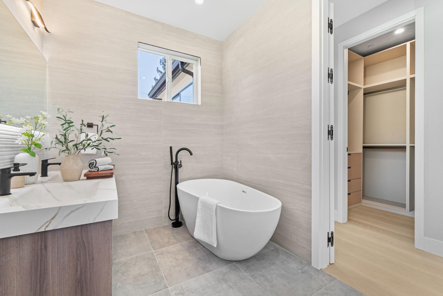 Detail Gallery Image 46 of 65 For 18630 Crabtree Ave, Cupertino,  CA 95014 - 6 Beds | 5/1 Baths