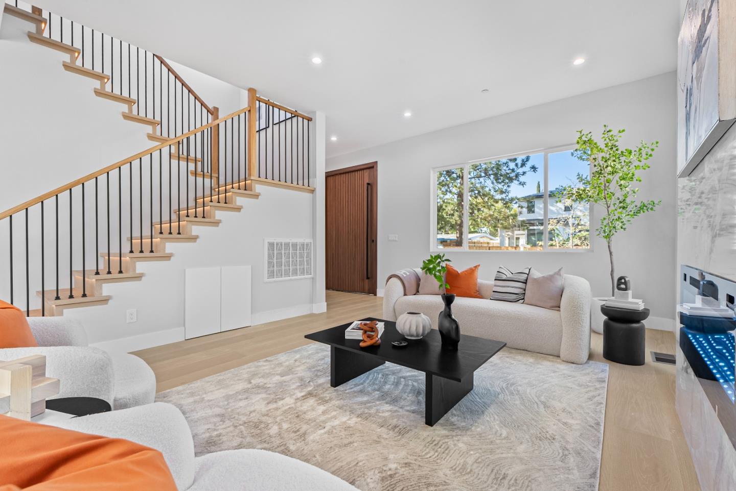 Detail Gallery Image 7 of 65 For 18630 Crabtree Ave, Cupertino,  CA 95014 - 6 Beds | 5/1 Baths