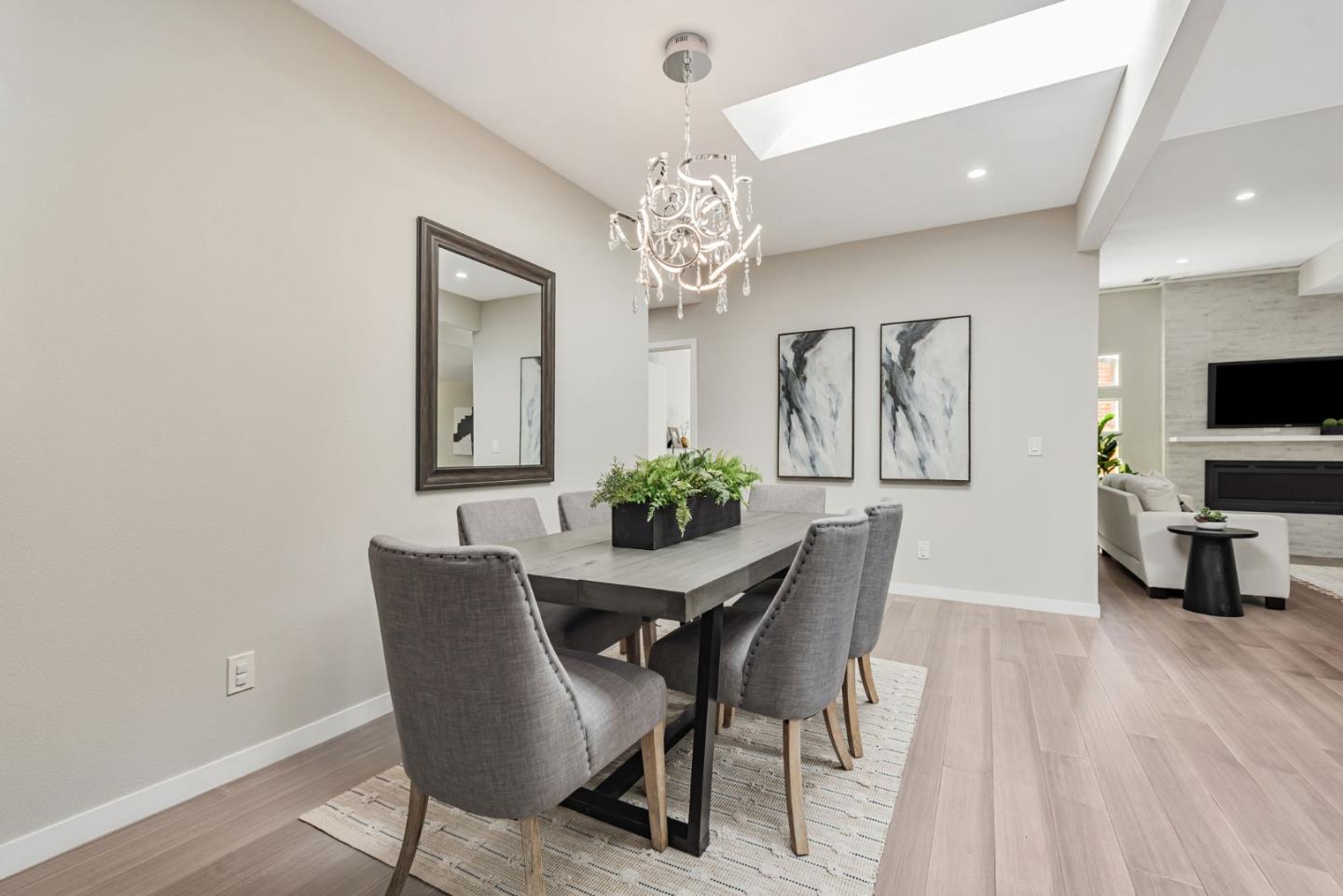 Detail Gallery Image 11 of 36 For 1626 S Wolfe Rd, Sunnyvale,  CA 94087 - 4 Beds | 3 Baths