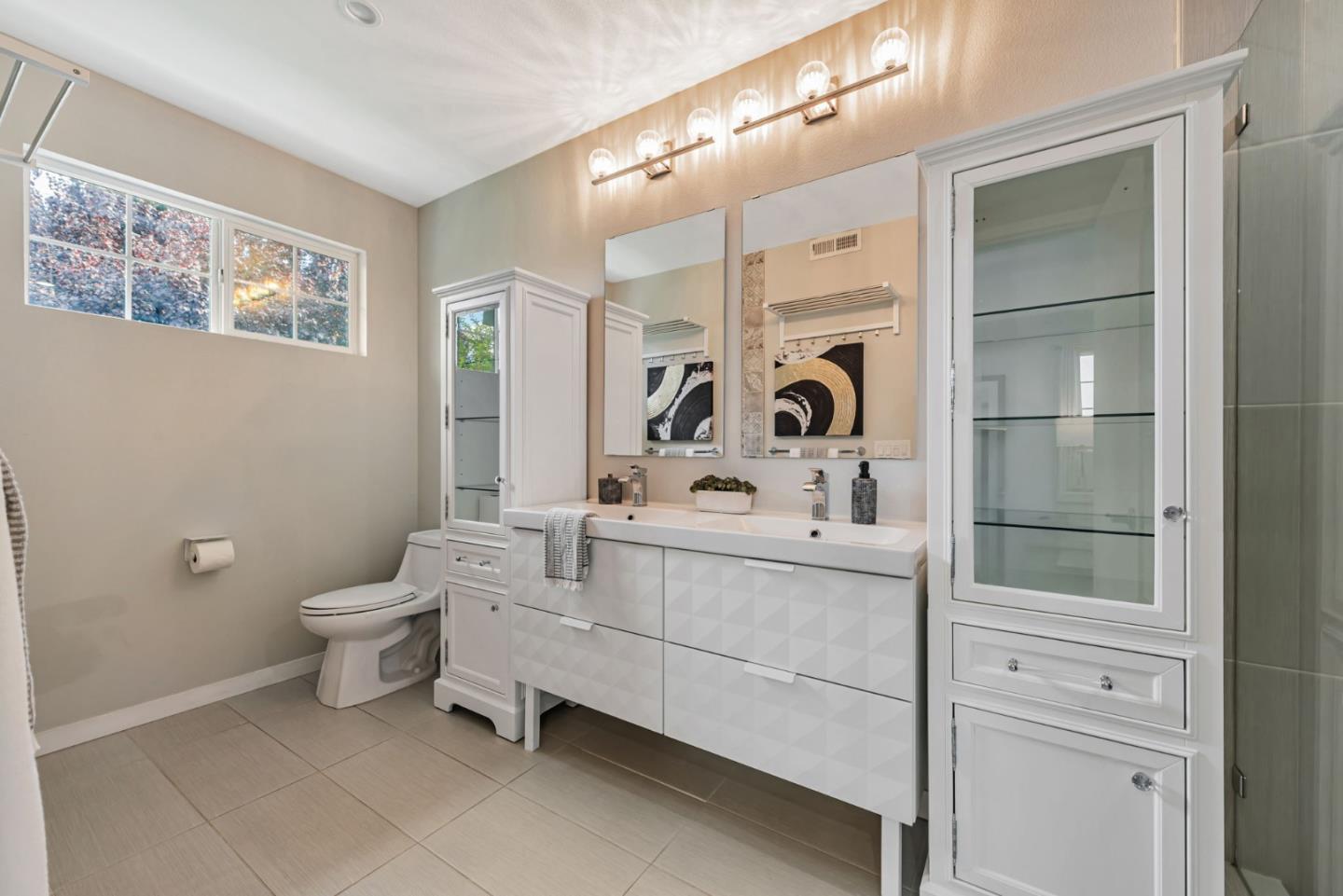 Detail Gallery Image 18 of 36 For 1626 S Wolfe Rd, Sunnyvale,  CA 94087 - 4 Beds | 3 Baths