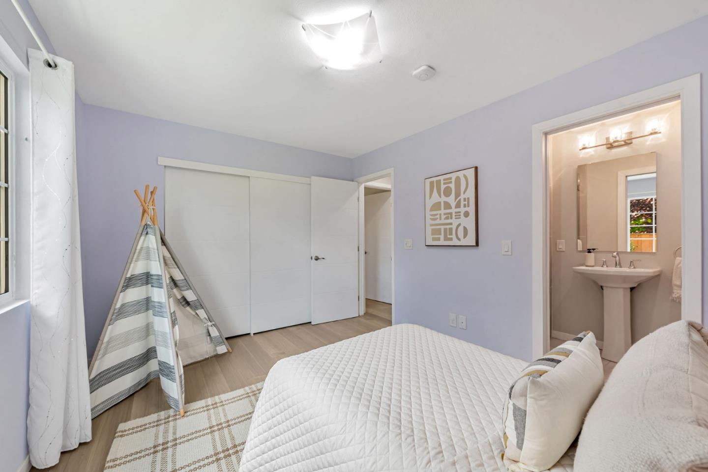 Detail Gallery Image 22 of 36 For 1626 S Wolfe Rd, Sunnyvale,  CA 94087 - 4 Beds | 3 Baths