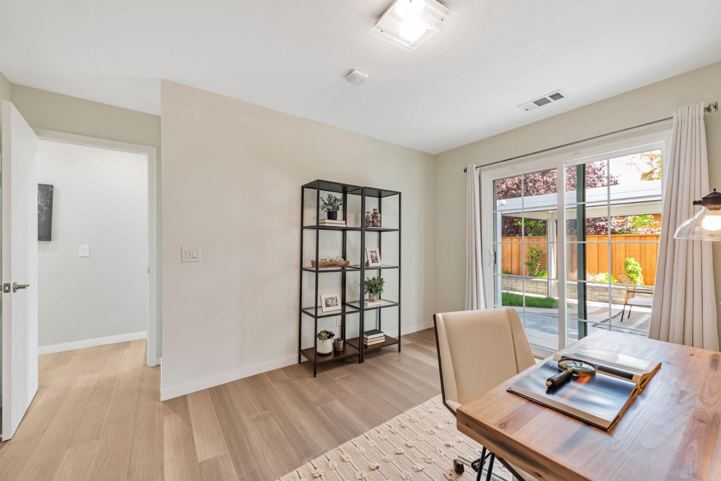 Detail Gallery Image 25 of 36 For 1626 S Wolfe Rd, Sunnyvale,  CA 94087 - 4 Beds | 3 Baths