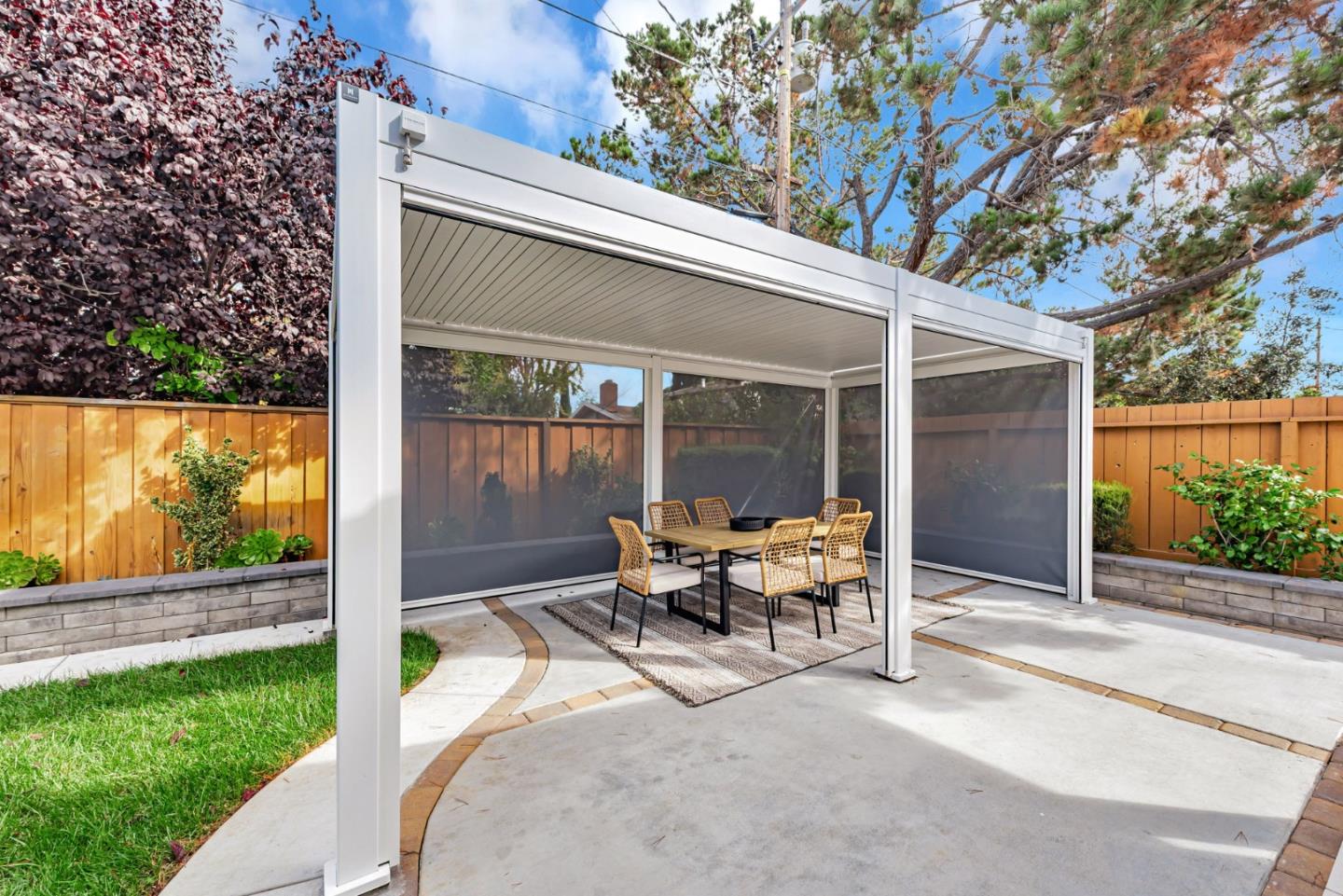 Detail Gallery Image 29 of 36 For 1626 S Wolfe Rd, Sunnyvale,  CA 94087 - 4 Beds | 3 Baths