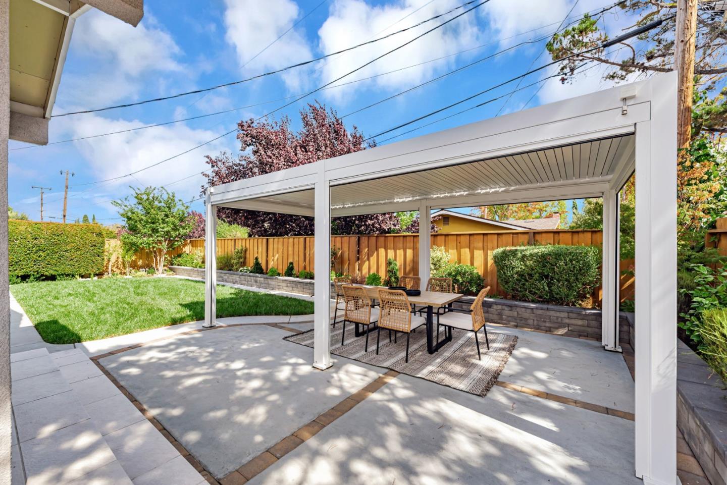 Detail Gallery Image 30 of 36 For 1626 S Wolfe Rd, Sunnyvale,  CA 94087 - 4 Beds | 3 Baths