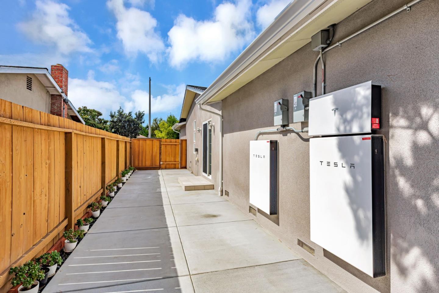 Detail Gallery Image 31 of 36 For 1626 S Wolfe Rd, Sunnyvale,  CA 94087 - 4 Beds | 3 Baths