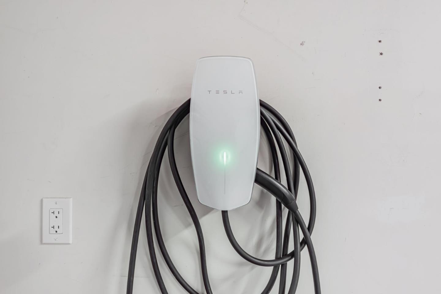 Detail Gallery Image 33 of 36 For 1626 S Wolfe Rd, Sunnyvale,  CA 94087 - 4 Beds | 3 Baths