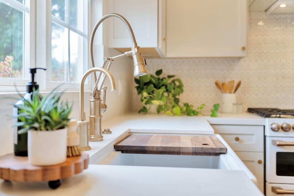 Detail Gallery Image 10 of 47 For 490 Corralitos Rd, Watsonville,  CA 95076 - 3 Beds | 2/1 Baths