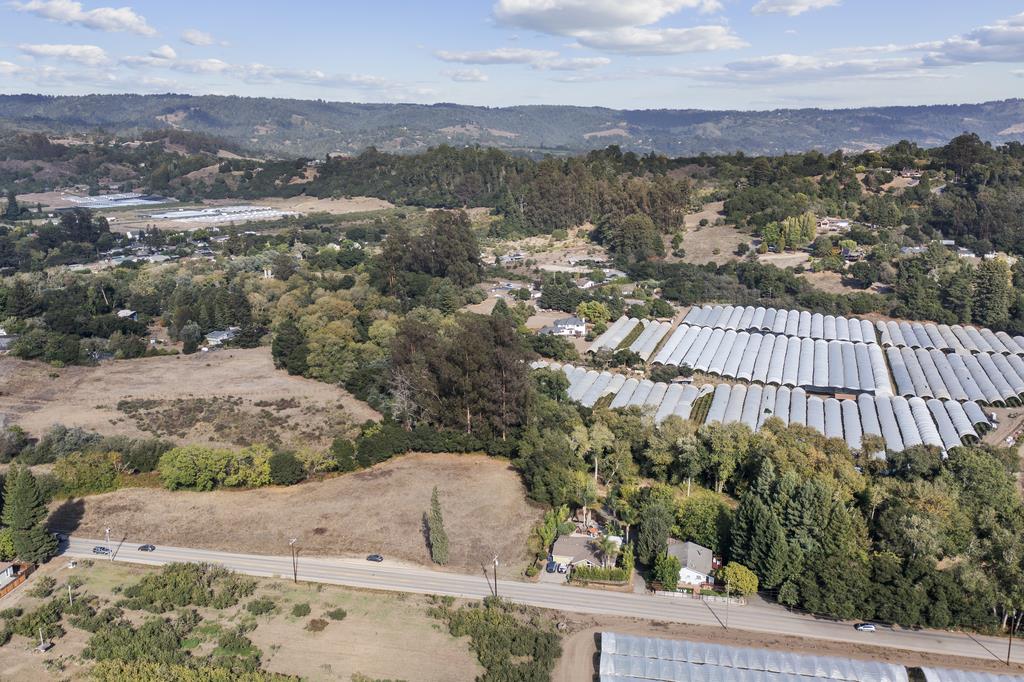 Detail Gallery Image 42 of 47 For 490 Corralitos Rd, Watsonville,  CA 95076 - 3 Beds | 2/1 Baths