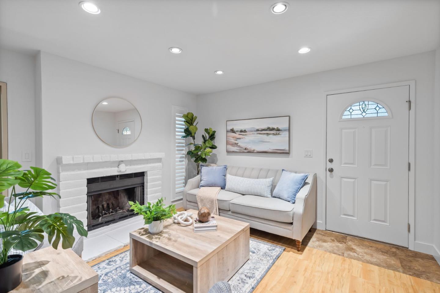 Detail Gallery Image 8 of 29 For 5701 Makati Cir #C,  San Jose,  CA 95123 - 1 Beds | 1 Baths