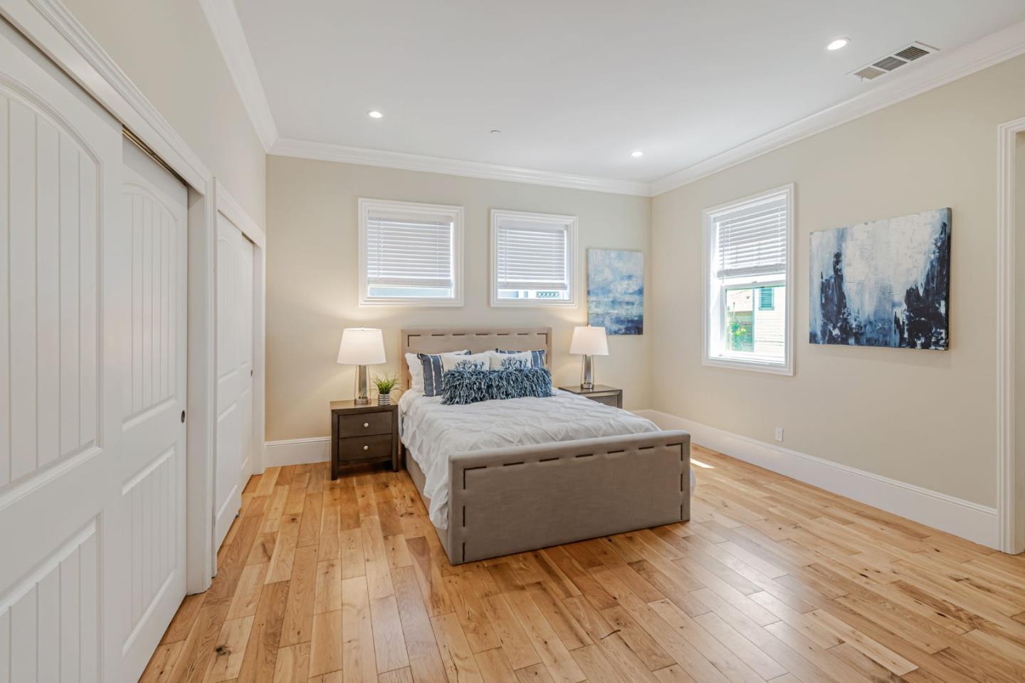 Detail Gallery Image 30 of 40 For 1633 15th St, Oakland,  CA 94607 - 3 Beds | 2/1 Baths