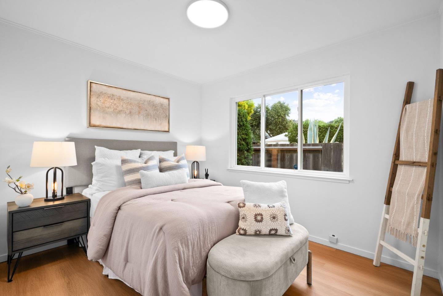 Detail Gallery Image 15 of 30 For 3136 Genevieve Ct, Palo Alto,  CA 94303 - 3 Beds | 2 Baths