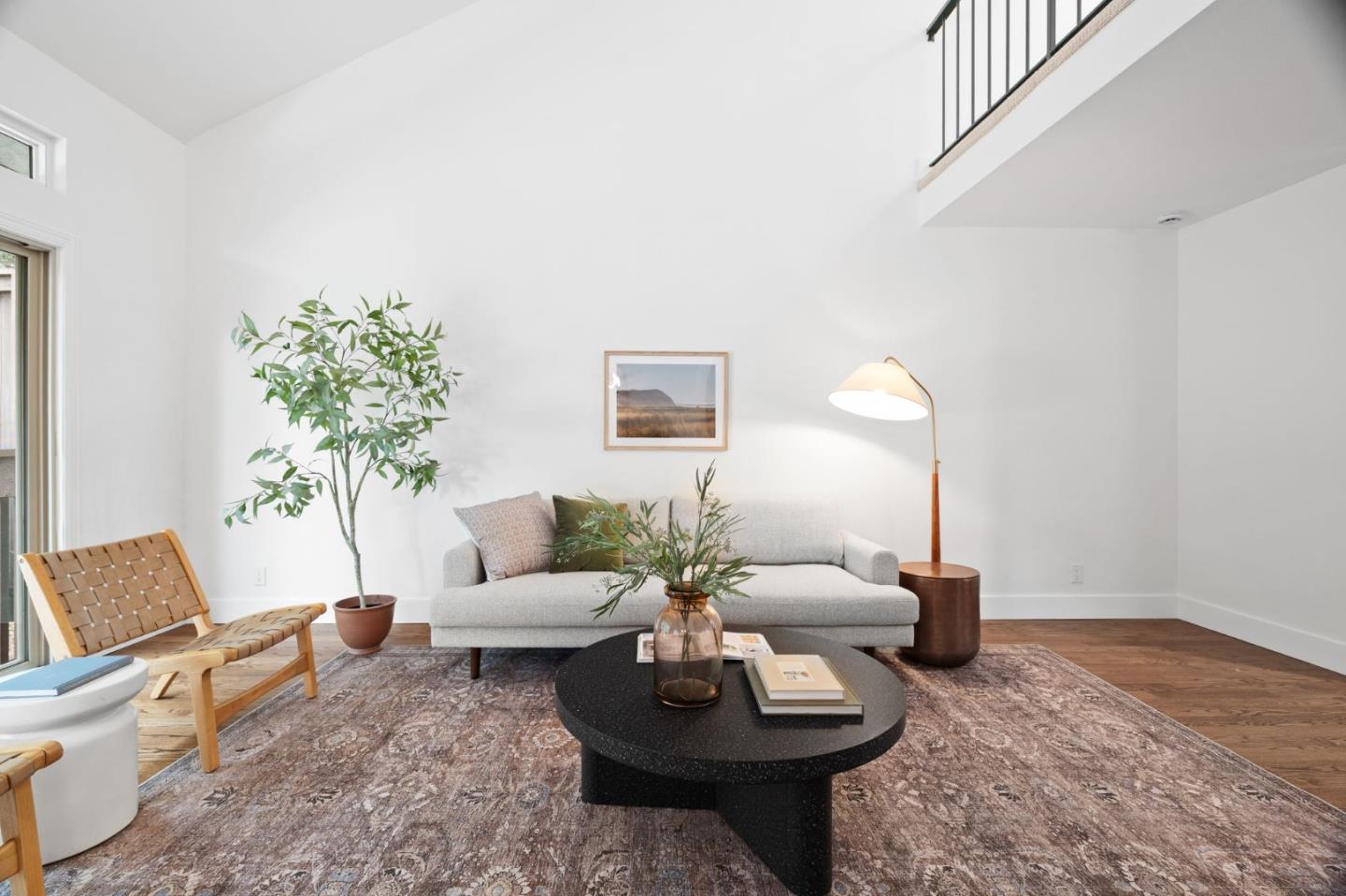 Detail Gallery Image 8 of 37 For 1657 Sugarloaf Dr, San Mateo,  CA 94403 - 3 Beds | 2/1 Baths