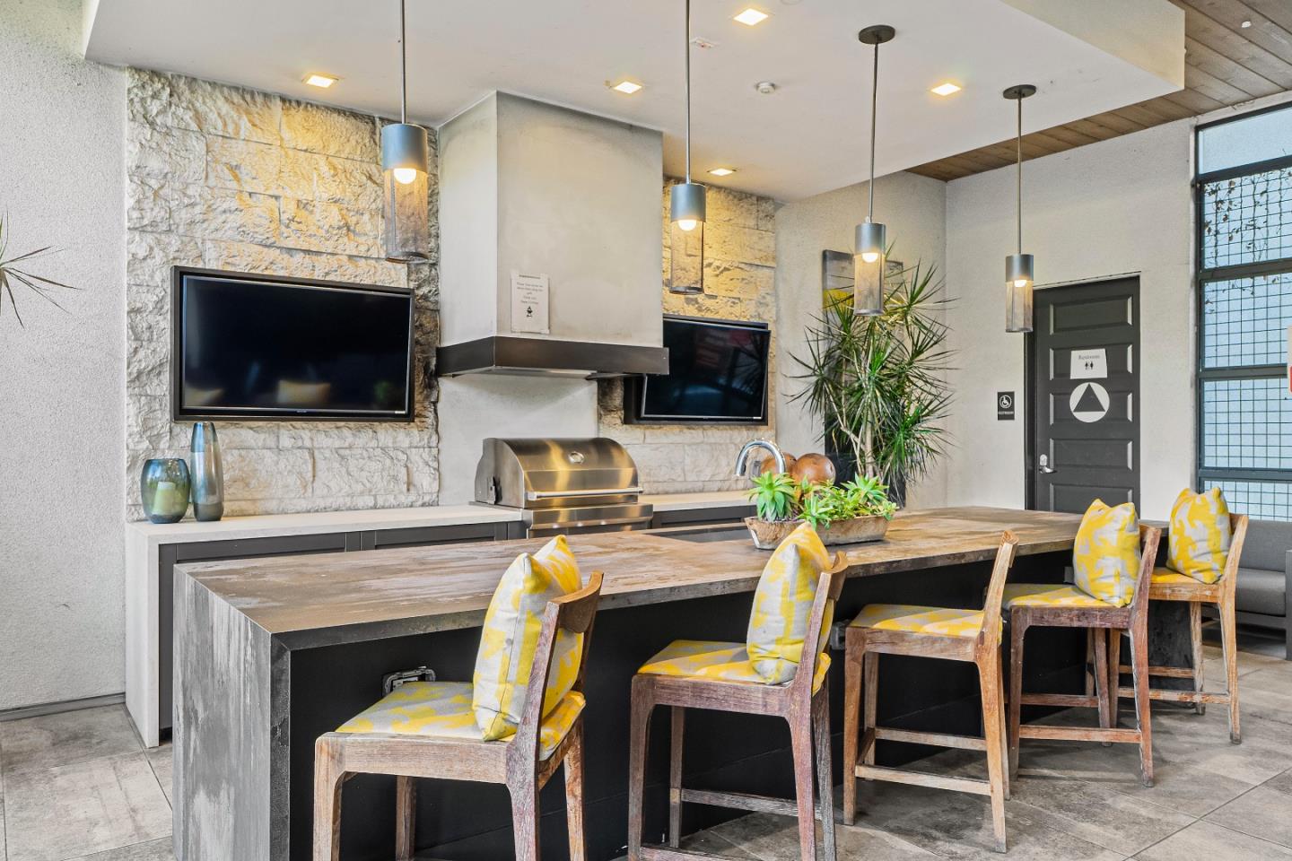 Detail Gallery Image 43 of 54 For 2358 Velocity Cmn #206,  Fremont,  CA 94539 - 2 Beds | 2 Baths