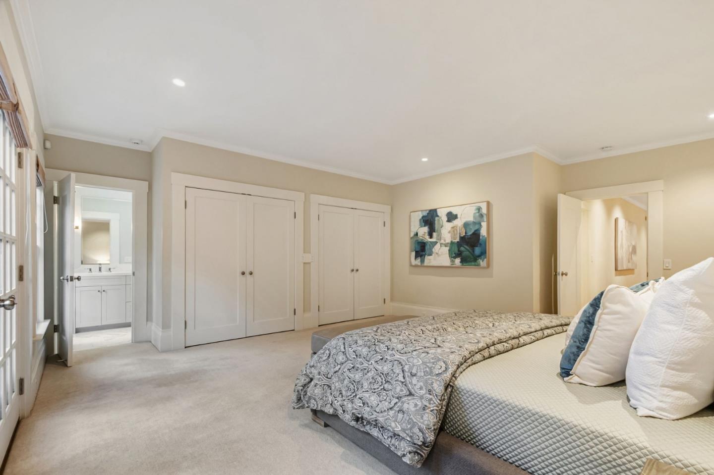 Detail Gallery Image 15 of 44 For 326 Addison Ave, Palo Alto,  CA 94301 - 4 Beds | 4/1 Baths