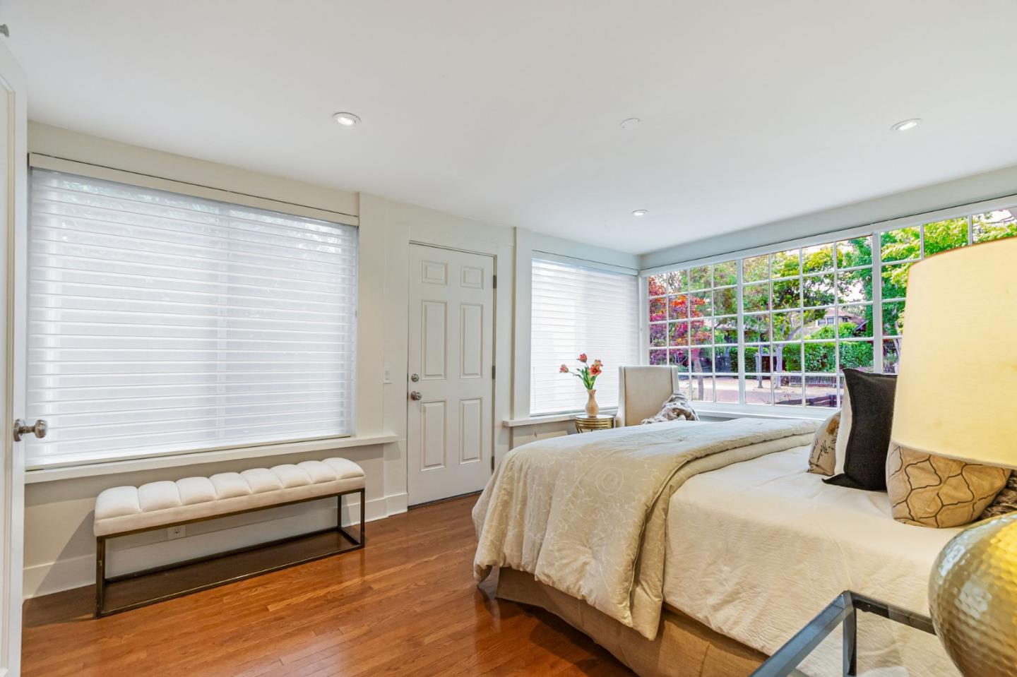 Detail Gallery Image 28 of 44 For 326 Addison Ave, Palo Alto,  CA 94301 - 4 Beds | 4/1 Baths