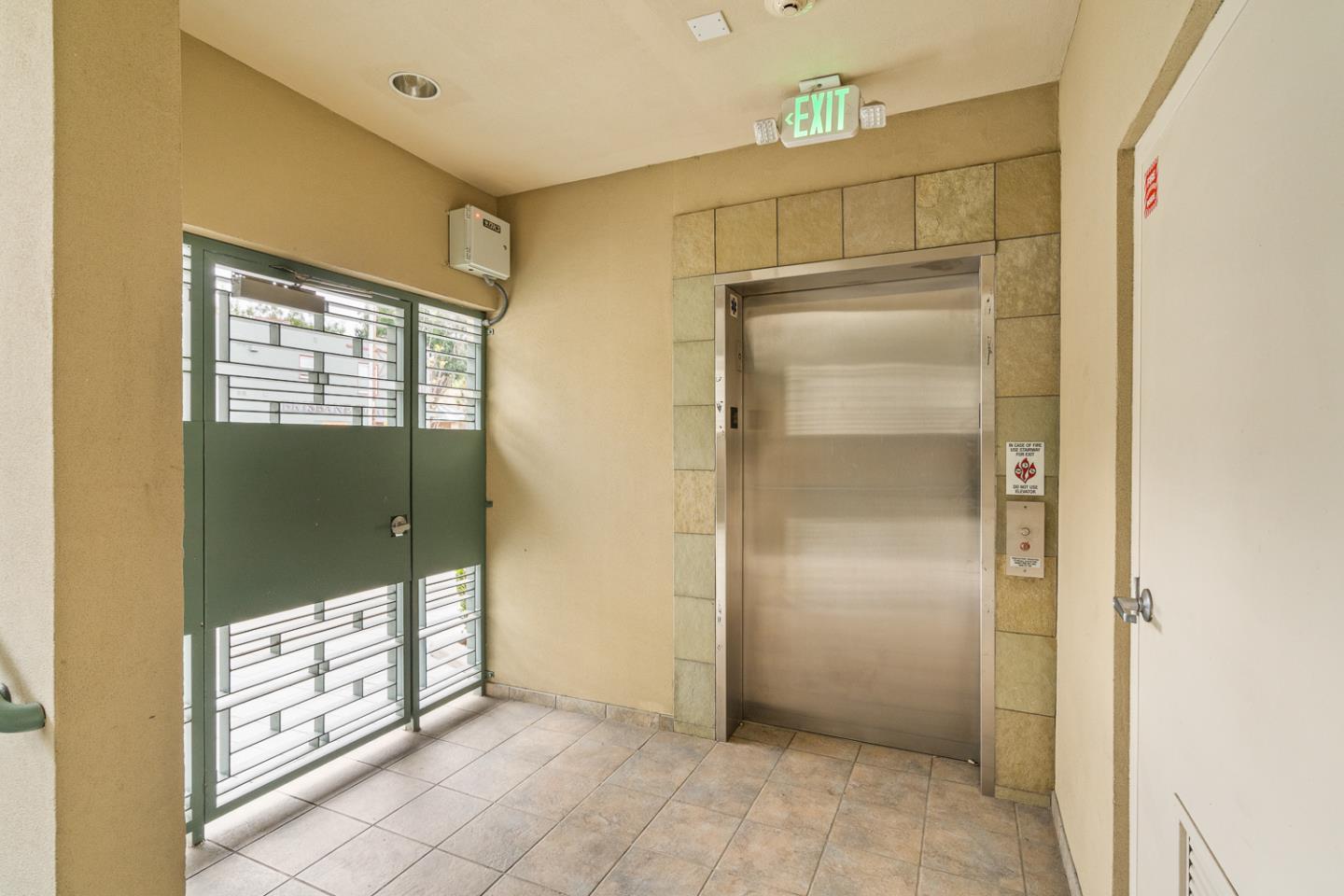 Detail Gallery Image 36 of 48 For 1 San Bruno Ave #N,  Brisbane,  CA 94005 - 1 Beds | 1/1 Baths