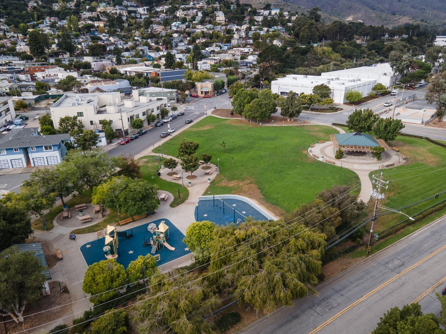 Detail Gallery Image 47 of 48 For 1 San Bruno Ave #N,  Brisbane,  CA 94005 - 1 Beds | 1/1 Baths