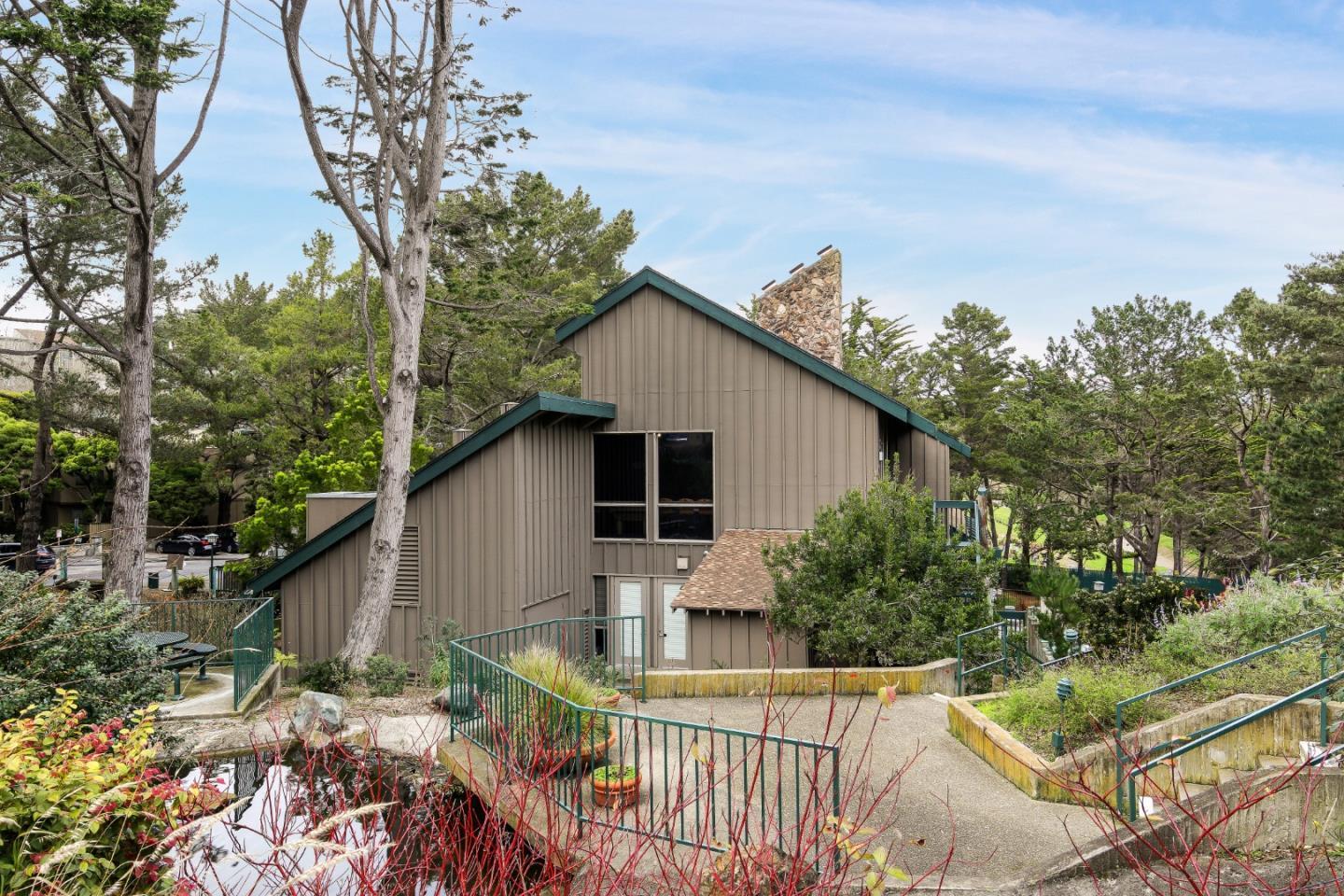 Detail Gallery Image 40 of 41 For 359 Half Moon Ln #113,  Daly City,  CA 94015 - 1 Beds | 1 Baths