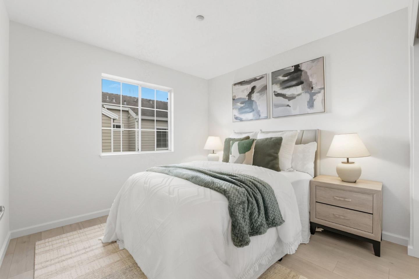 Detail Gallery Image 24 of 35 For 7 Chart Ln, Redwood City,  CA 94065 - 3 Beds | 2/1 Baths