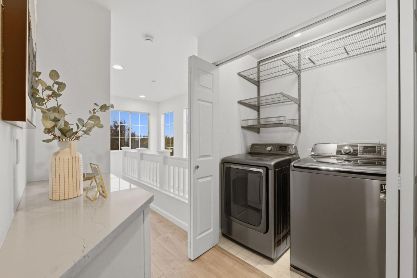 Detail Gallery Image 26 of 35 For 7 Chart Ln, Redwood City,  CA 94065 - 3 Beds | 2/1 Baths