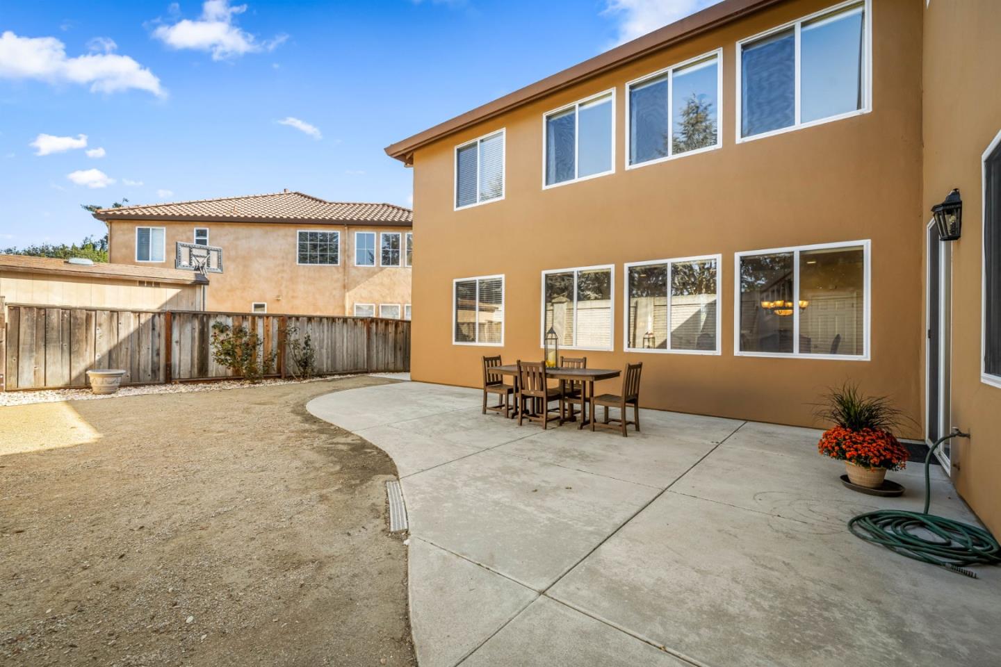 Detail Gallery Image 42 of 53 For 1941 Chelsea Ct, Salinas,  CA 93906 - 4 Beds | 3 Baths