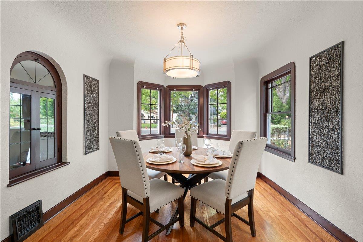 Detail Gallery Image 8 of 42 For 1536 Shasta Ave, San Jose,  CA 95126 - 3 Beds | 2 Baths