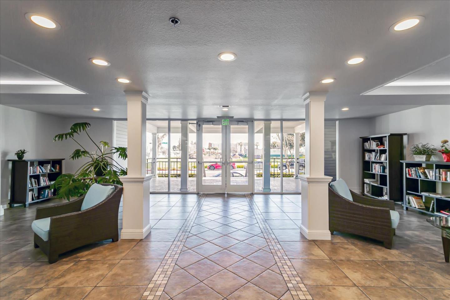 Detail Gallery Image 28 of 38 For 411 Park Ave #106,  San Jose,  CA 95110 - 2 Beds | 2 Baths