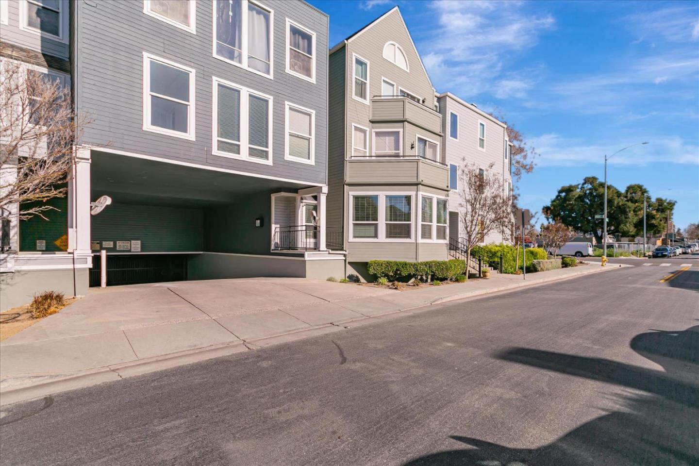 Detail Gallery Image 34 of 38 For 411 Park Ave #106,  San Jose,  CA 95110 - 2 Beds | 2 Baths