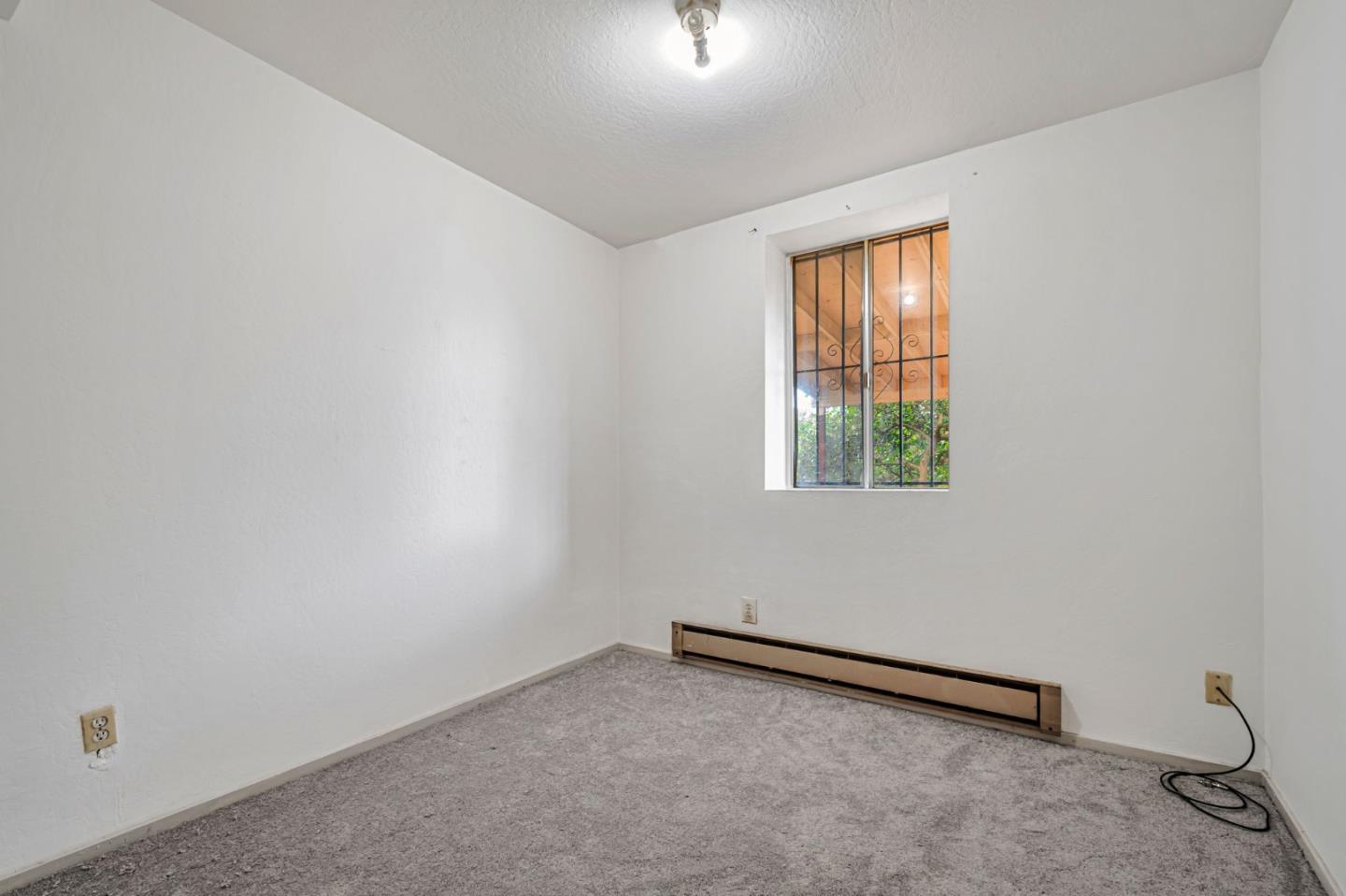 Detail Gallery Image 16 of 35 For 771 Delta St, San Francisco,  CA 94134 - 3 Beds | 2 Baths