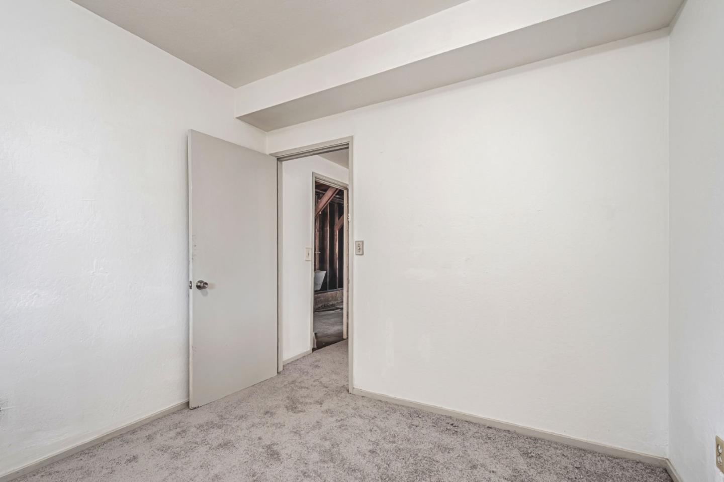 Detail Gallery Image 18 of 35 For 771 Delta St, San Francisco,  CA 94134 - 3 Beds | 2 Baths