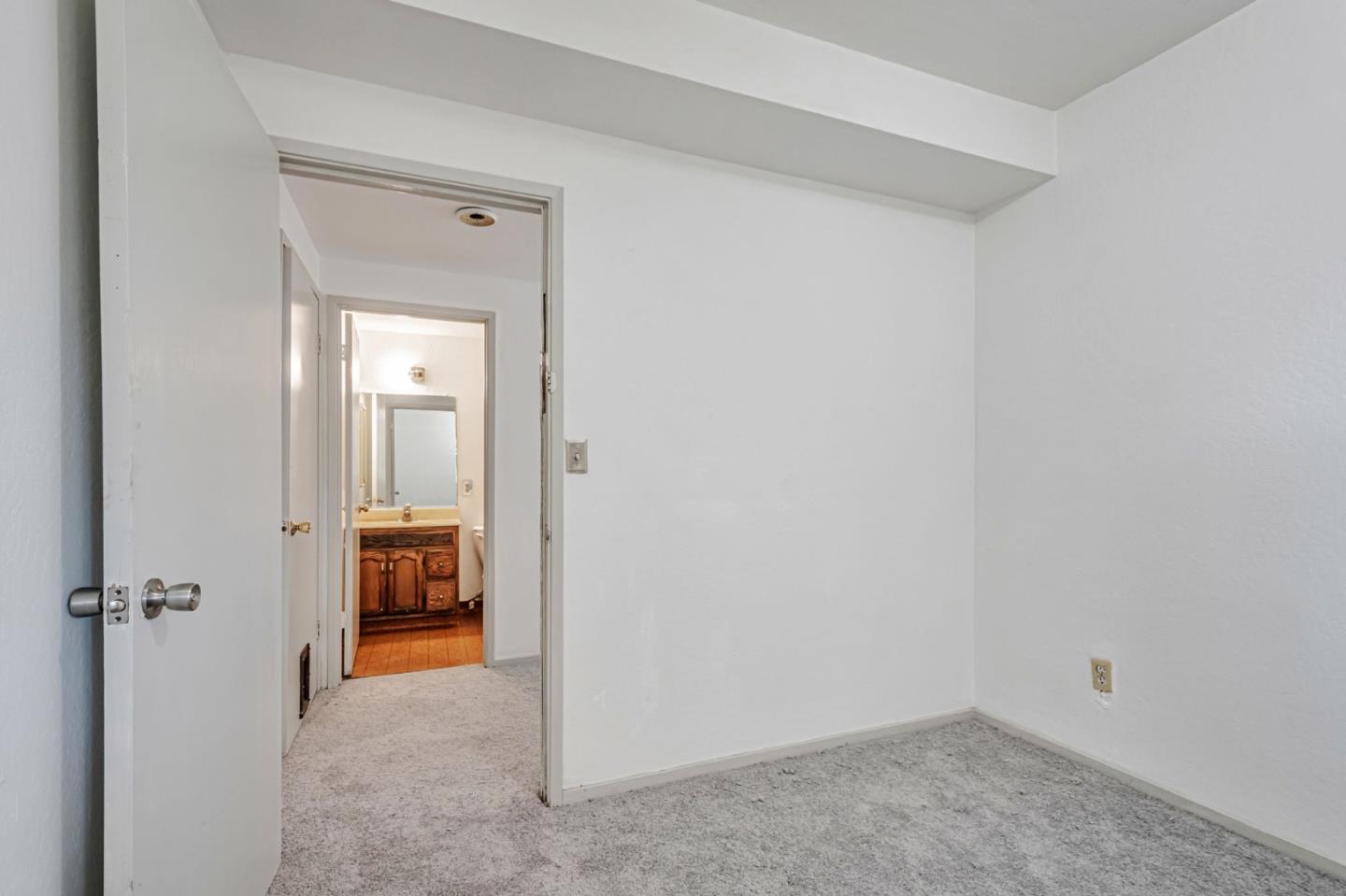 Detail Gallery Image 19 of 35 For 771 Delta St, San Francisco,  CA 94134 - 3 Beds | 2 Baths