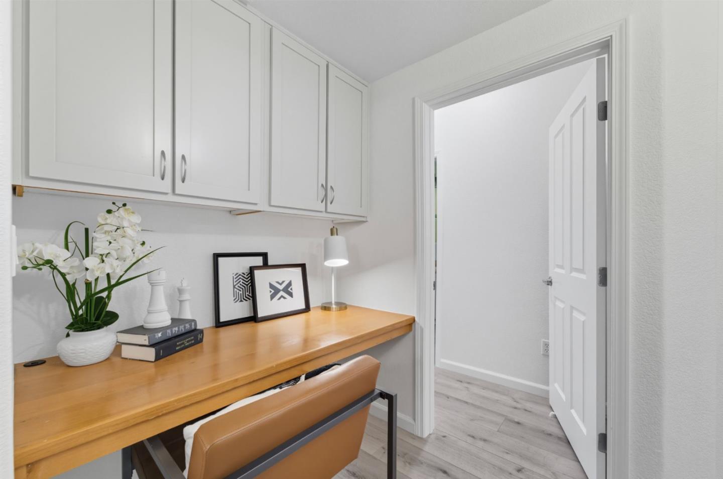 Detail Gallery Image 9 of 33 For 1388 Broadway #201,  Millbrae,  CA 94030 - 2 Beds | 2 Baths