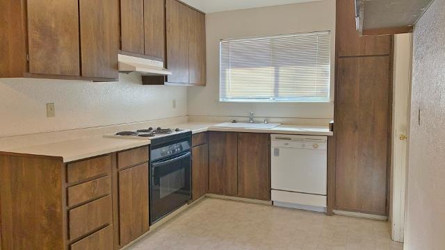 Detail Gallery Image 11 of 19 For 1601 Sunnyslope Rd, Hollister,  CA 95023 - – Beds | – Baths