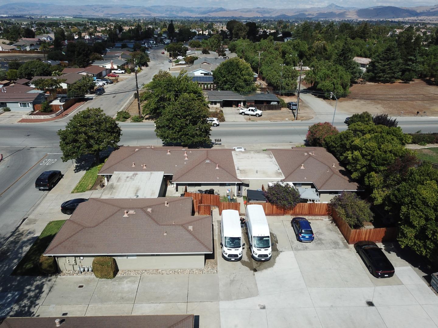 Detail Gallery Image 9 of 19 For 1601 Sunnyslope Rd, Hollister,  CA 95023 - – Beds | – Baths