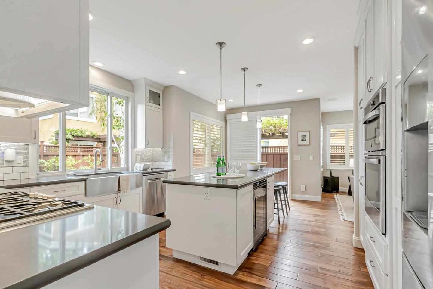 Detail Gallery Image 25 of 65 For 1433 Selborn Pl, San Jose,  CA 95126 - 4 Beds | 2/1 Baths