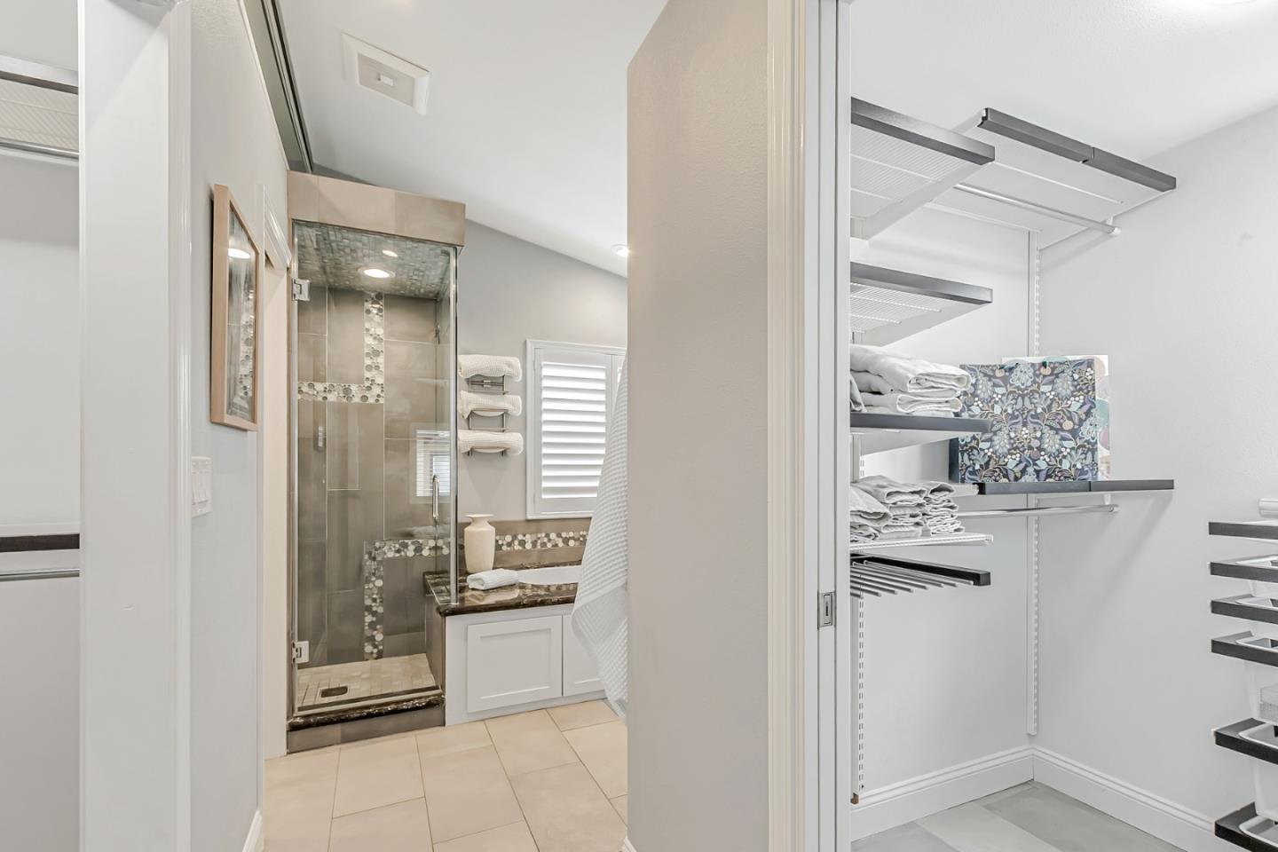 Detail Gallery Image 31 of 65 For 1433 Selborn Pl, San Jose,  CA 95126 - 4 Beds | 2/1 Baths