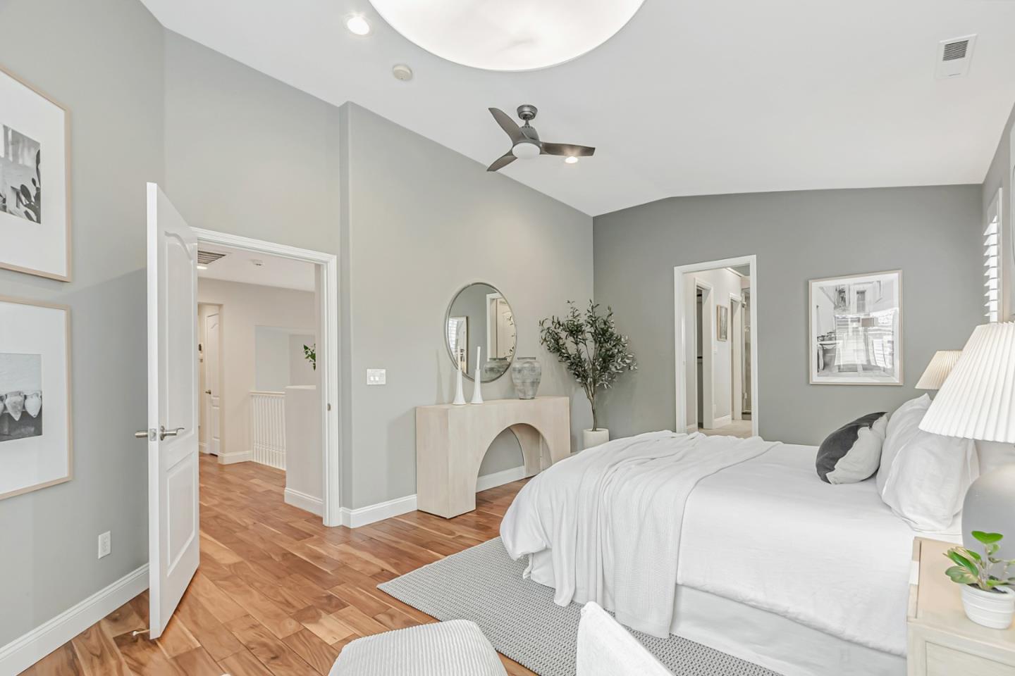 Detail Gallery Image 36 of 65 For 1433 Selborn Pl, San Jose,  CA 95126 - 4 Beds | 2/1 Baths