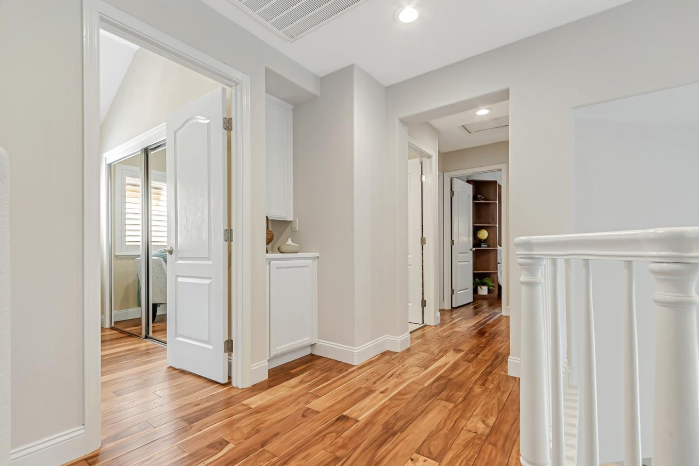 Detail Gallery Image 37 of 65 For 1433 Selborn Pl, San Jose,  CA 95126 - 4 Beds | 2/1 Baths