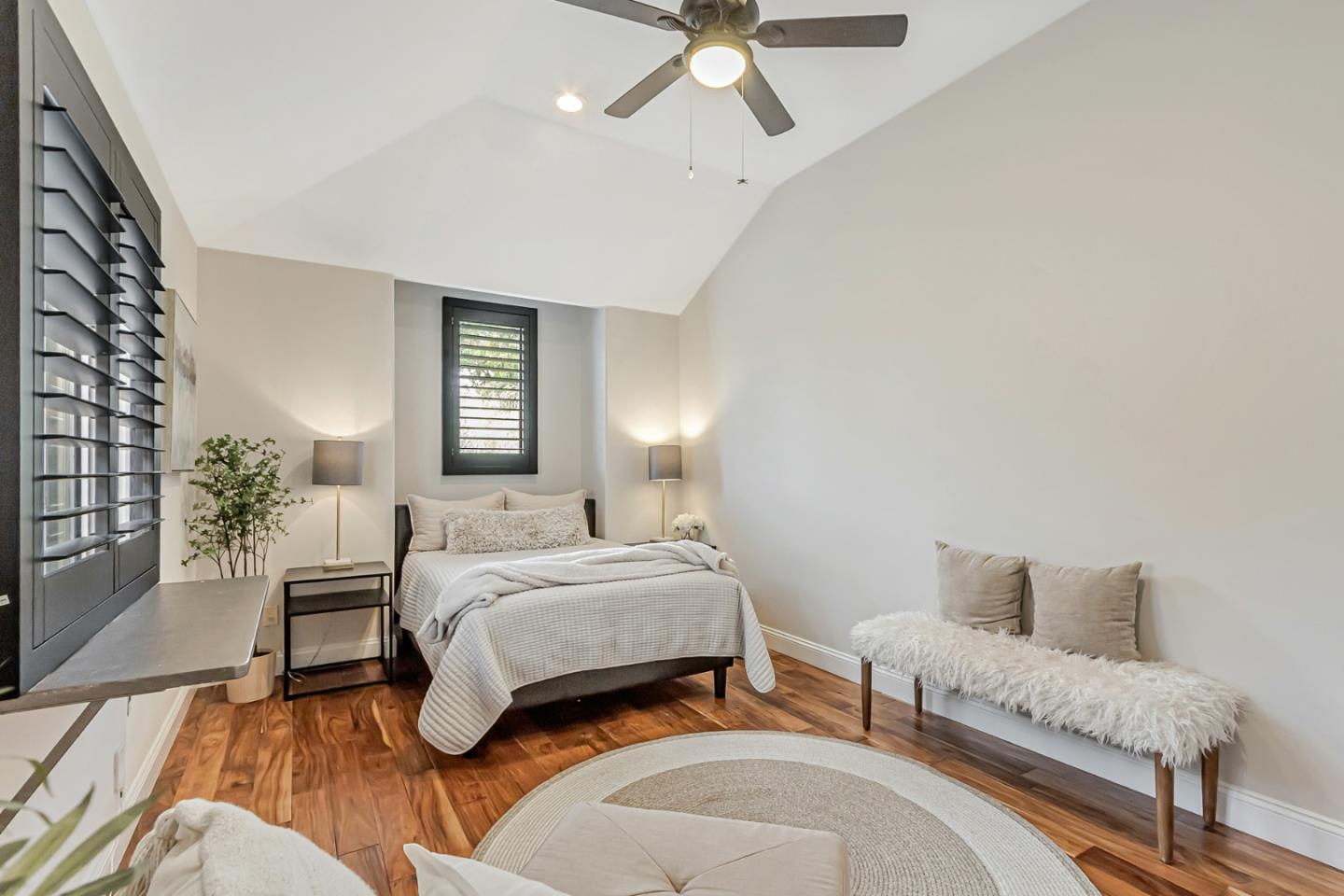 Detail Gallery Image 41 of 65 For 1433 Selborn Pl, San Jose,  CA 95126 - 4 Beds | 2/1 Baths