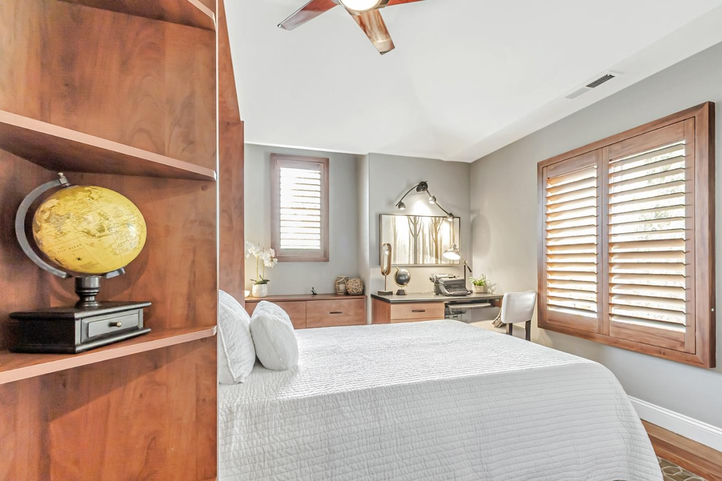 Detail Gallery Image 42 of 65 For 1433 Selborn Pl, San Jose,  CA 95126 - 4 Beds | 2/1 Baths